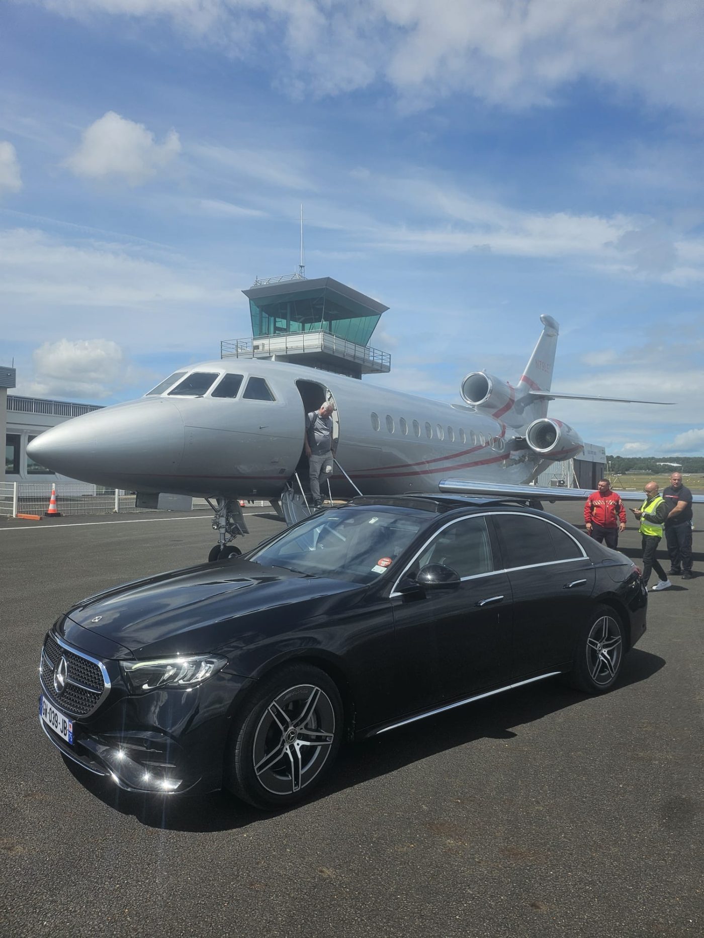 Véhicule VTC équipé pour le confort des passagers