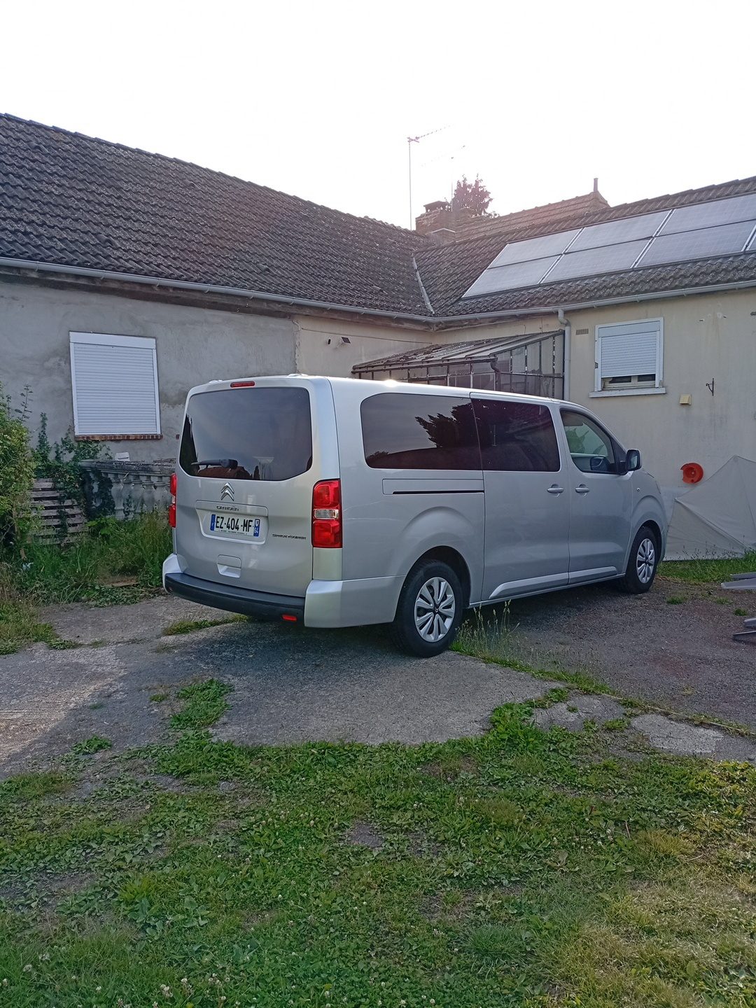 Chauffeur privé à disposition pour une journée d'excursion